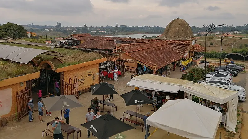 Mercado campesino de Acuarela en La Mesa de los Santos